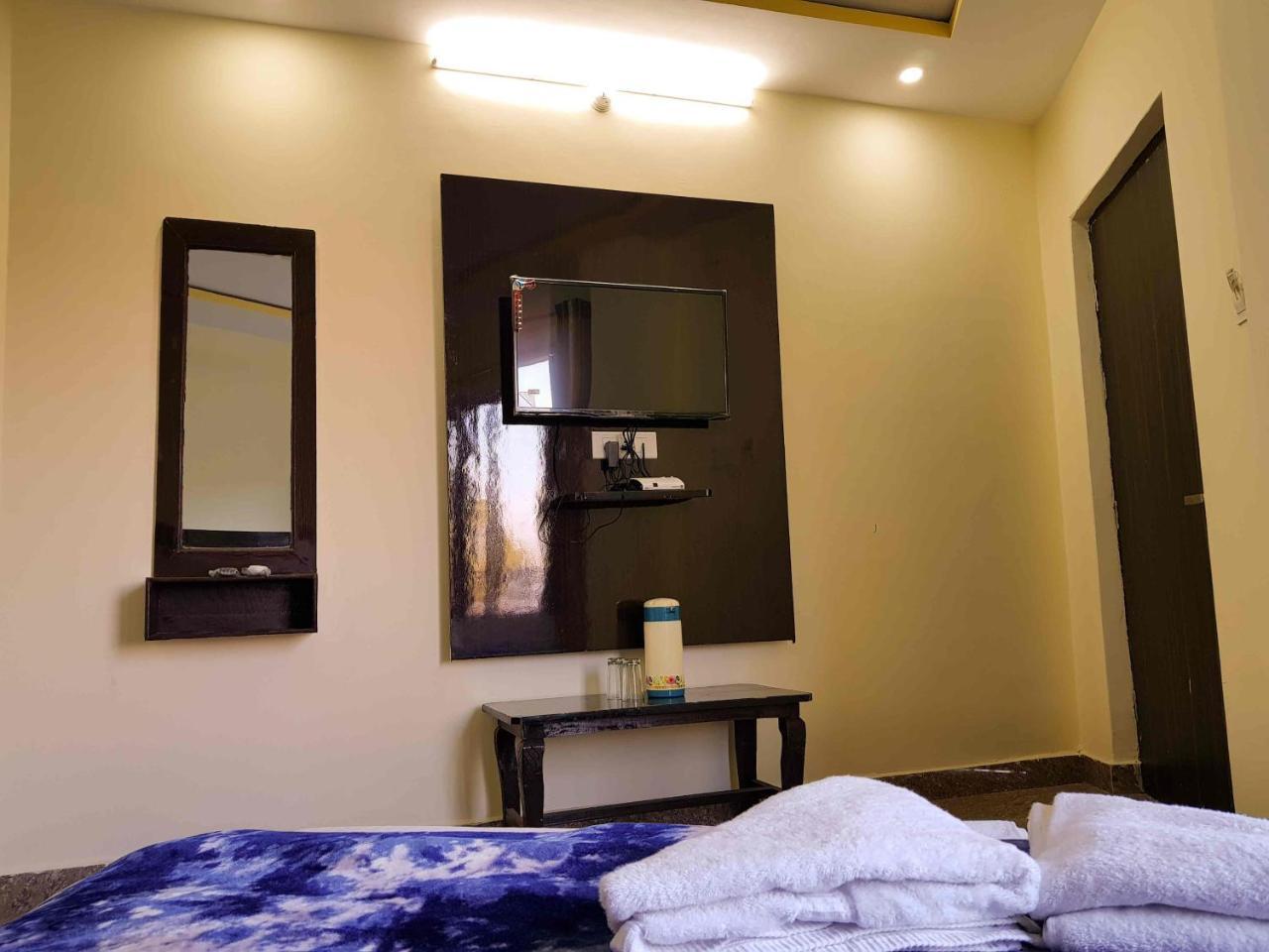 Hotel Homely Abode Dalhousie Exterior photo