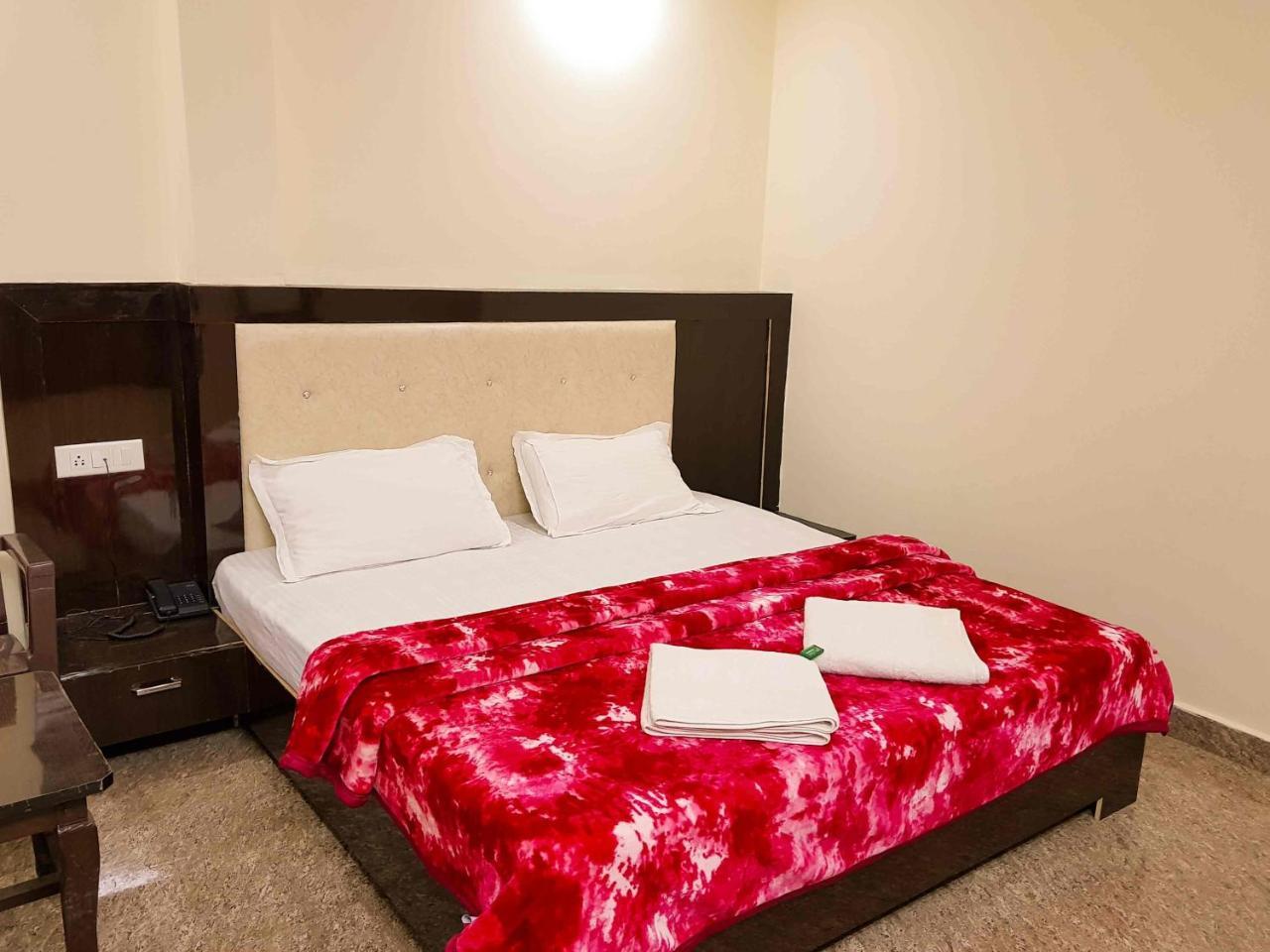 Hotel Homely Abode Dalhousie Exterior photo